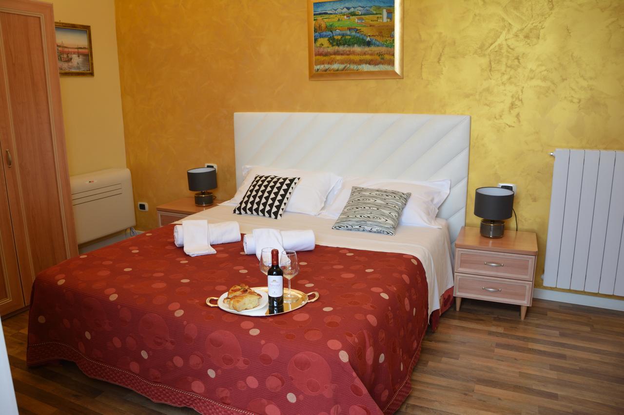 Le Stanze Del Console Bed & Breakfast Gravina in Puglia Ngoại thất bức ảnh