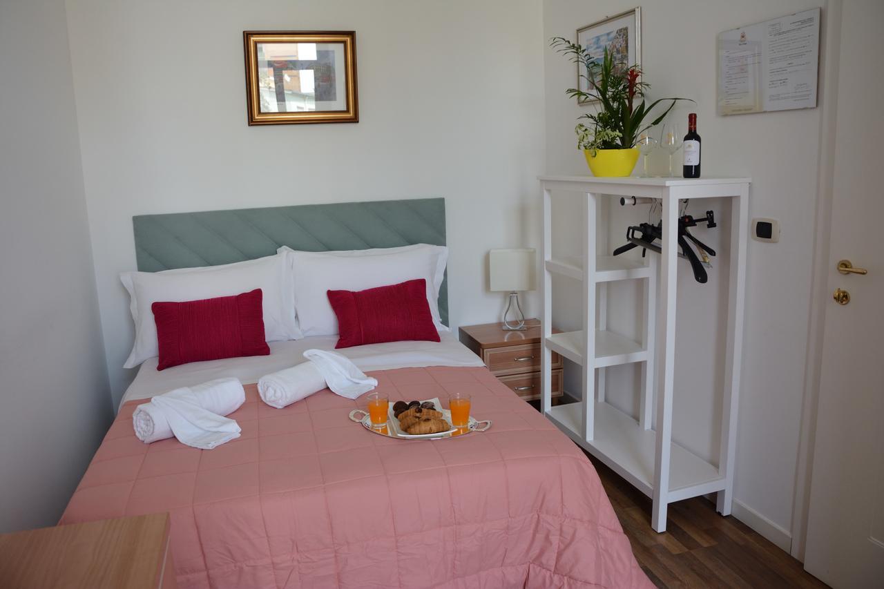 Le Stanze Del Console Bed & Breakfast Gravina in Puglia Ngoại thất bức ảnh